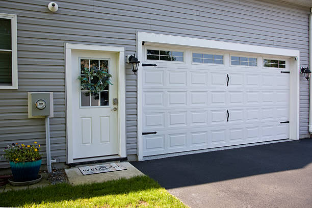 24/7 Emergency Garage Door Panel Replacement experts in Coudersport, PA